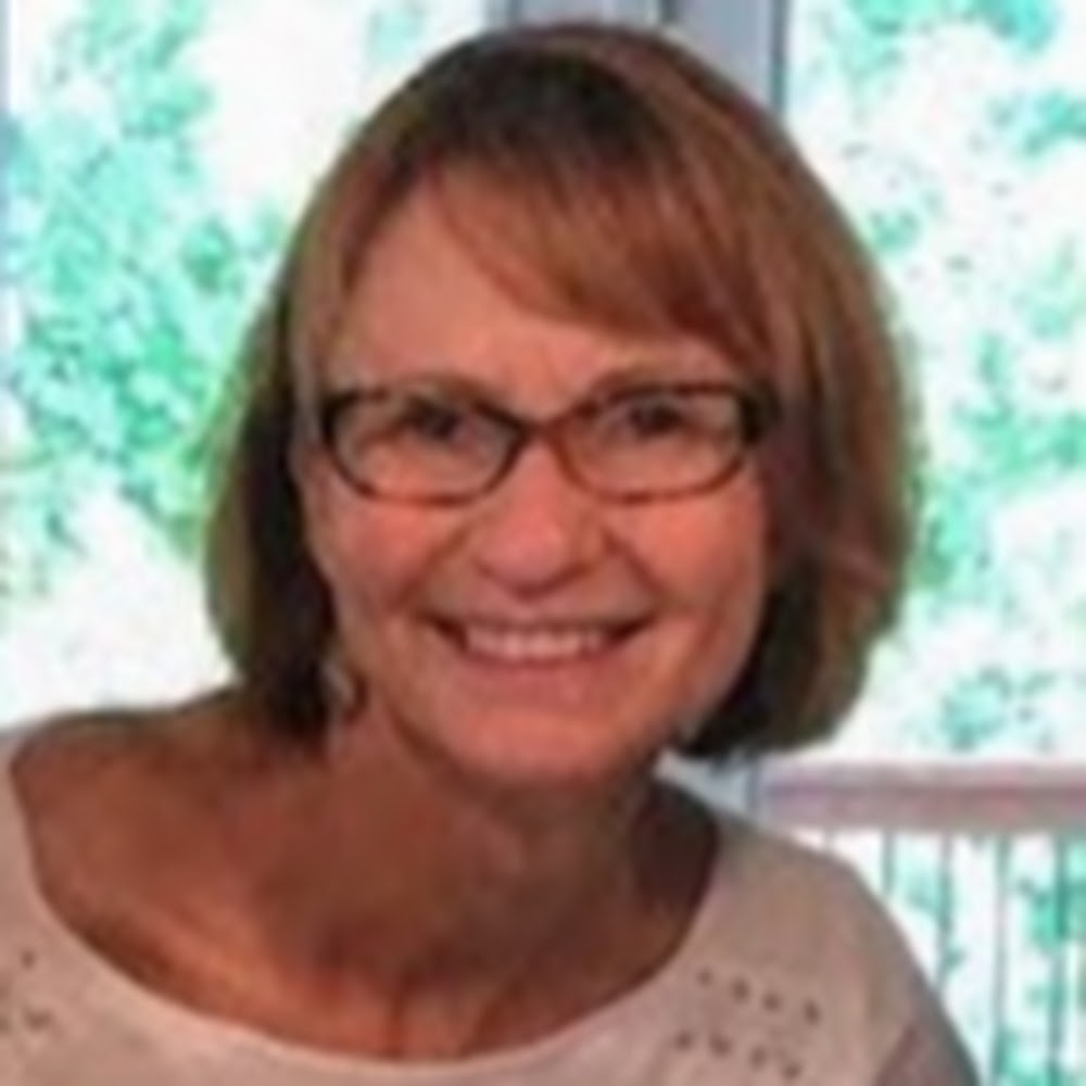 Meet your Posher, Paula